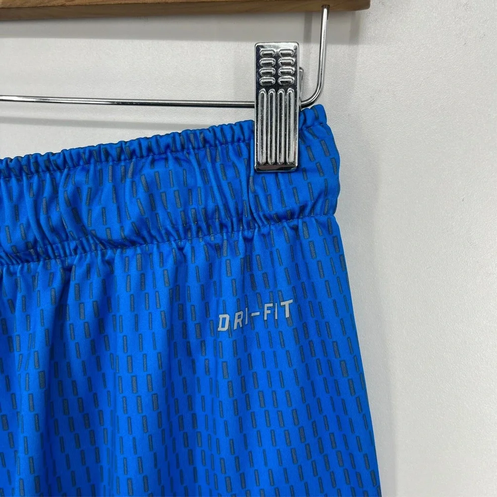 Nike Mens Dri-FIT Basketball Shorts Blue Graphic Swoosh 848790-435 Small